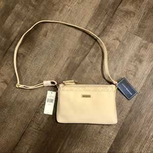 Tommy Hilfiger NWT Womens Crossbody Bag